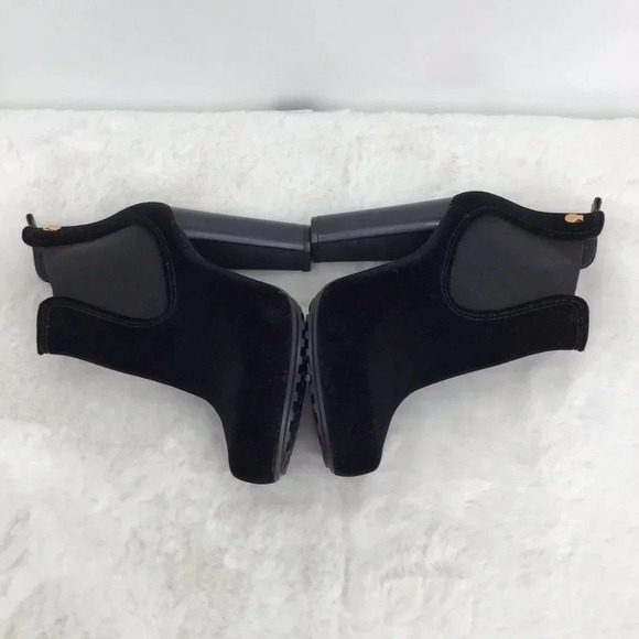 Lemon Jelly Women’s High Heel Chelsea Ankle Velvet Boot Black Size 38 EU 7-7.5US - Picture 6 of 9